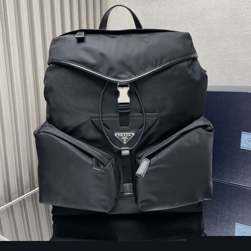 Pra*a backpacks